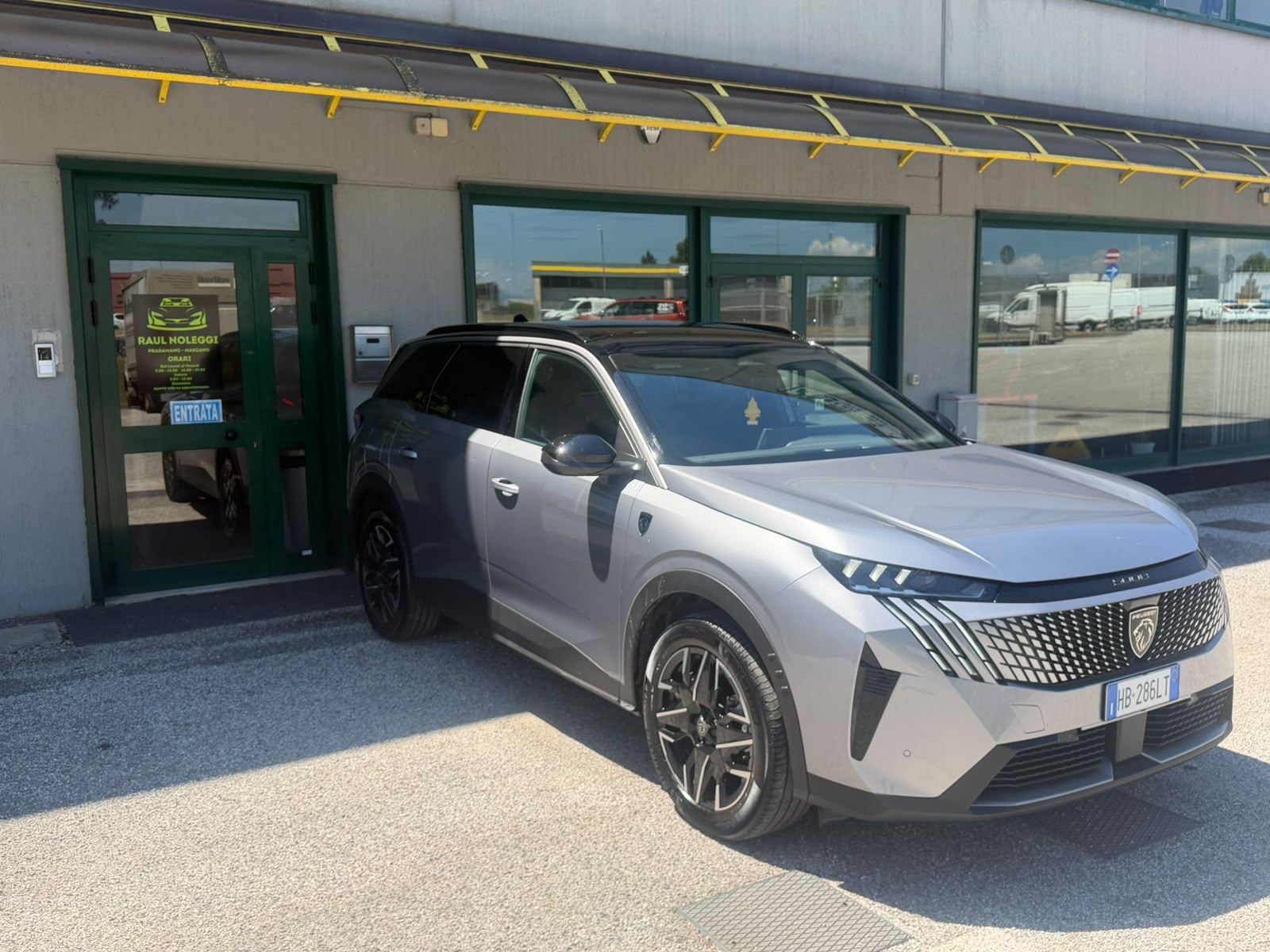 Peugeot 5008 — foto 1